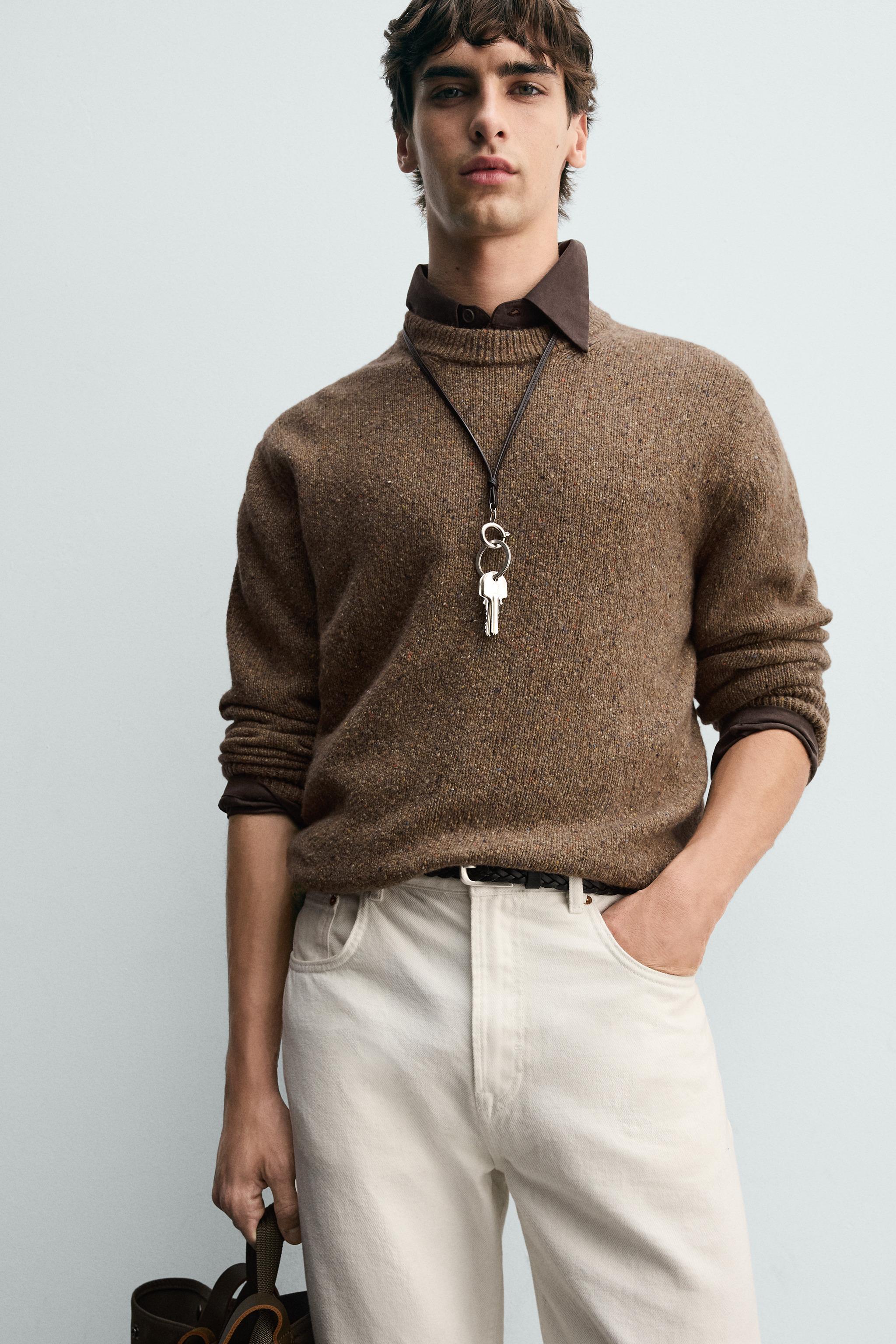 PULL EN LAINE À BOUTONS
